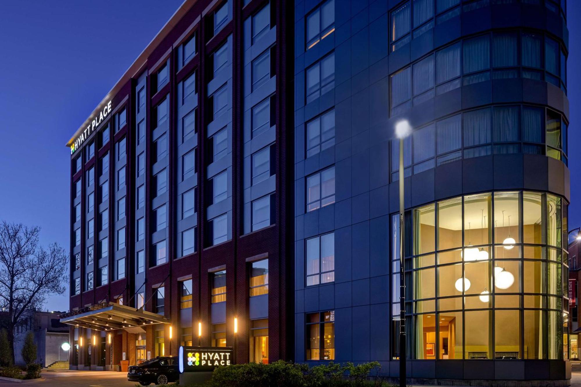 Hyatt Place Bloomington / Normal Exterior photo